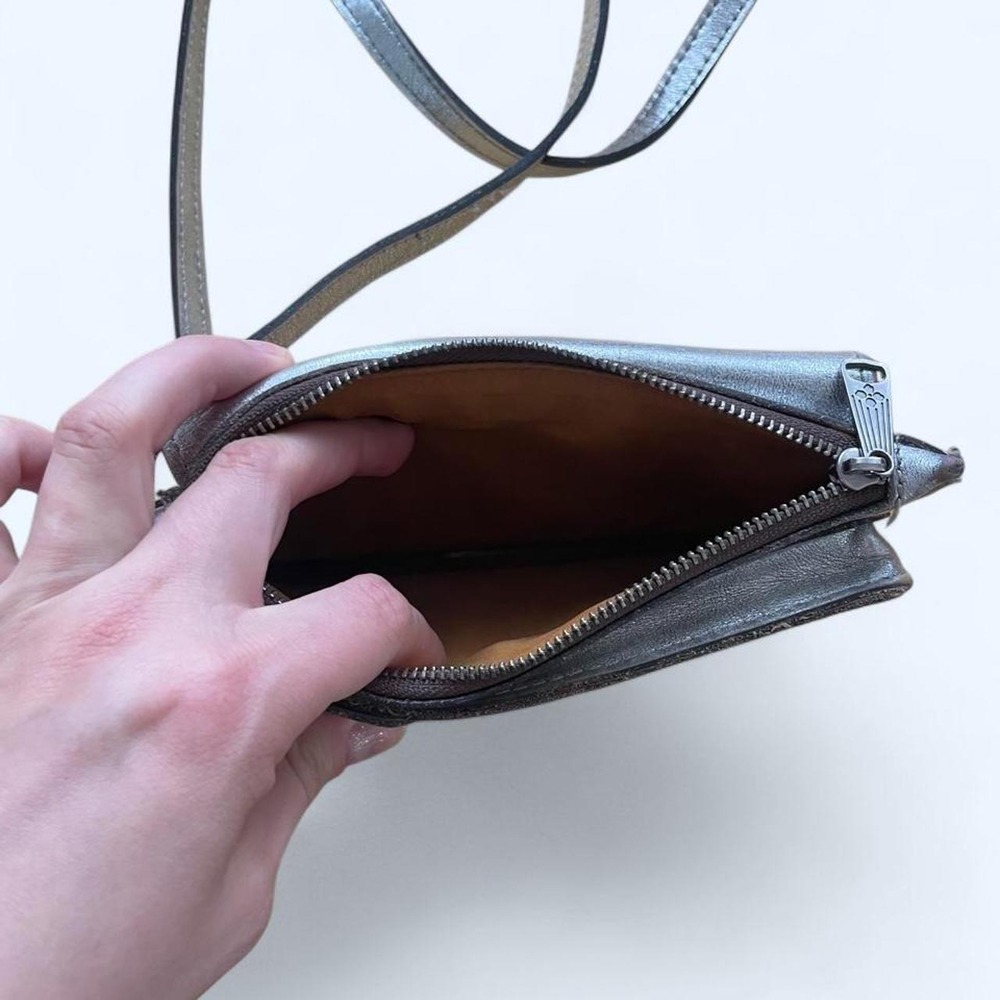 Silver leather crossbody phone bag with adjustable strap by Patricia Nash - Picture 3 of 8
